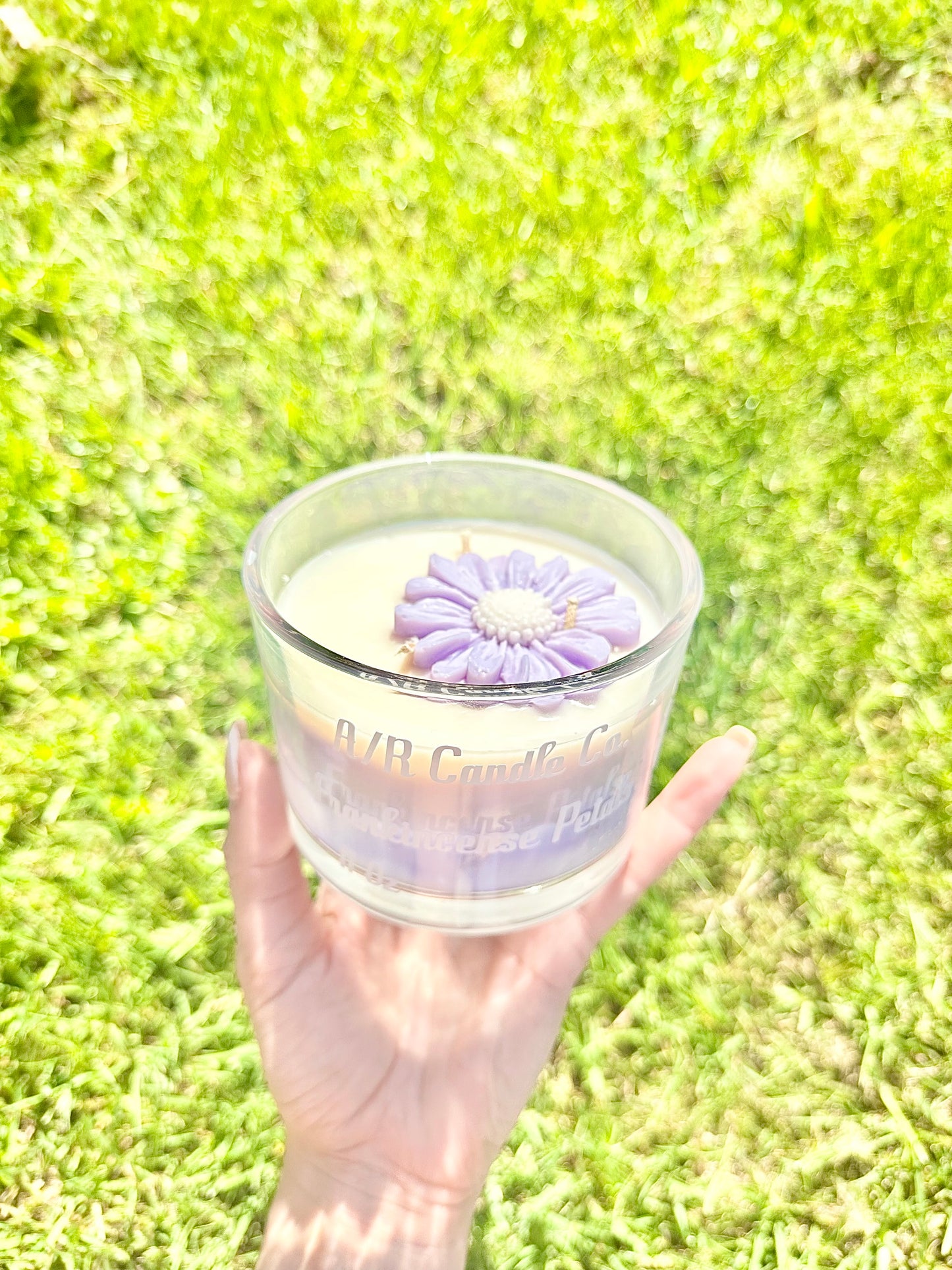 Frankincense Petals Candle - large 11oz candle