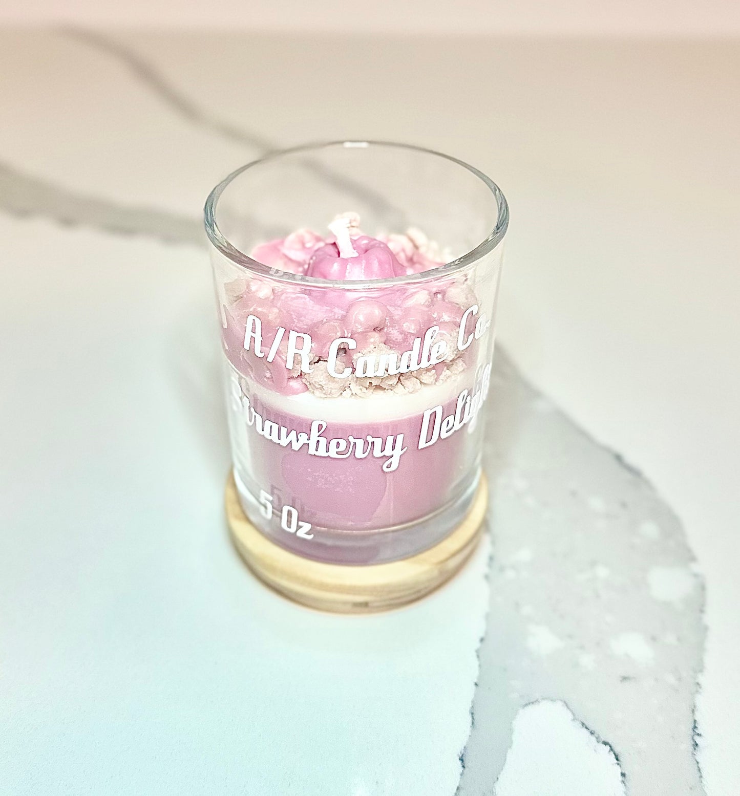 Strawberry Delight - Classic 5oz Candle