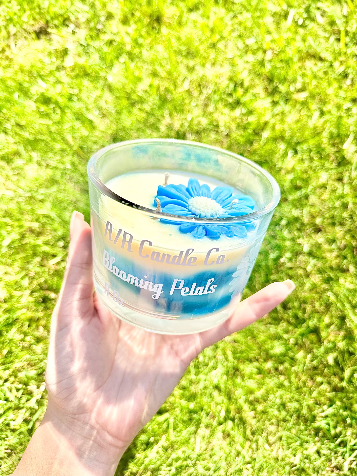Blooming Petals Candle - Large 11oz candle