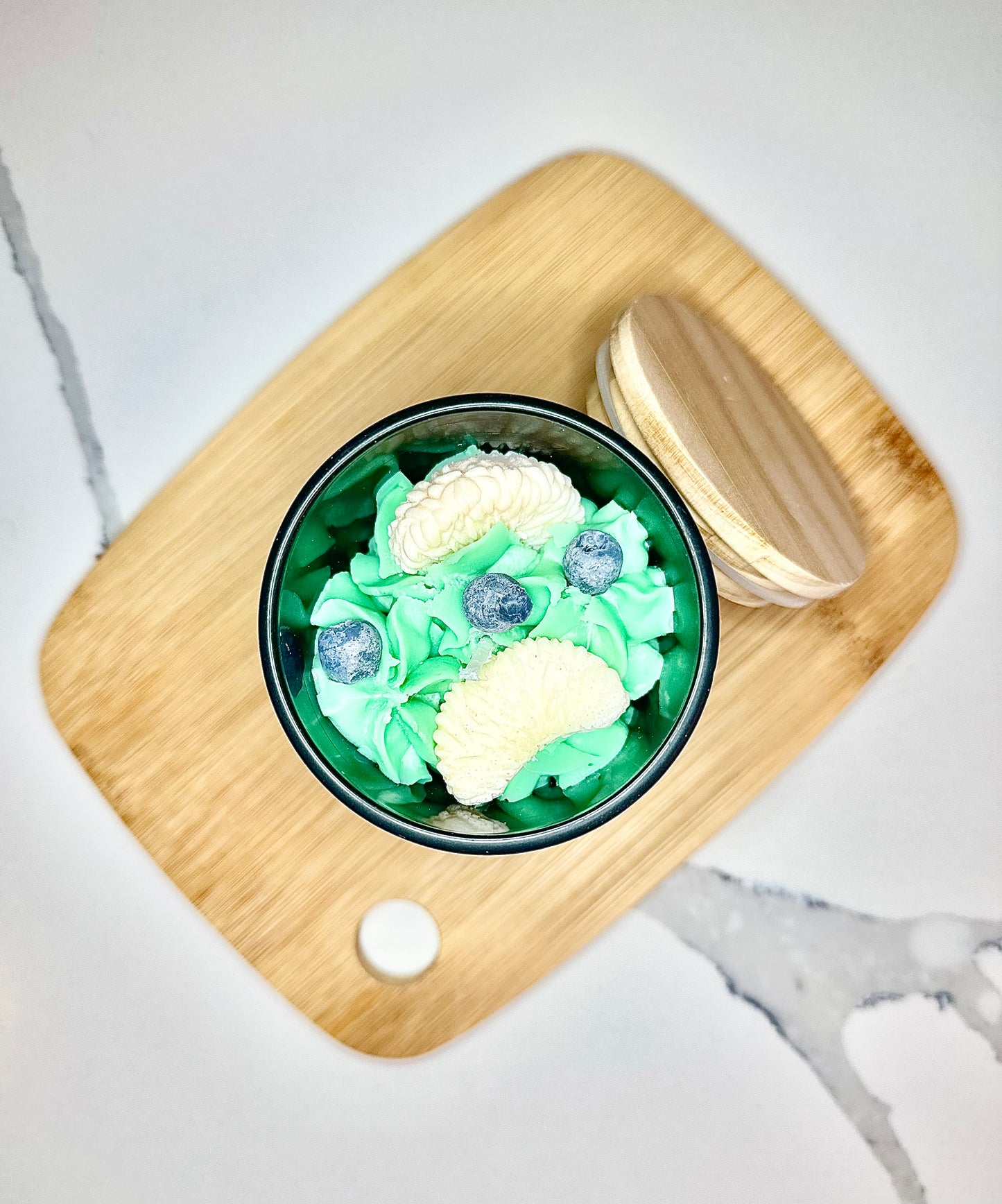 Cucumber Apple Candle - classic 5 Oz
