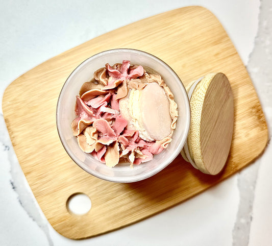 Chocolate Strawberry Macaroon Candle- classic 5 Oz